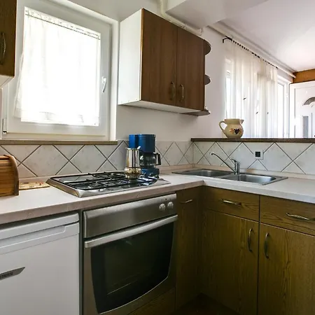 Gracijela Appartement *