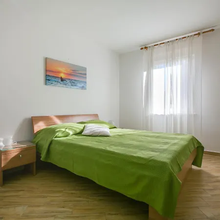 Apartman Gracijela *